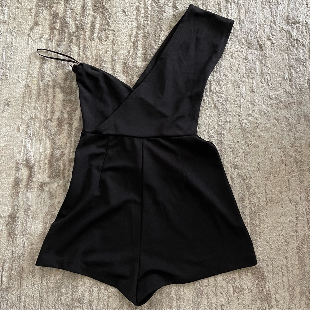 Black one shoulder romper size small